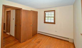 4 Applecrest Rd, Andover, MA 01810