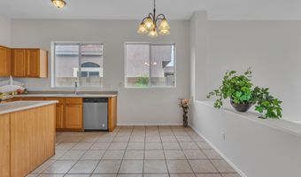 790 W CHERRYWOOD Dr, Chandler, AZ 85248