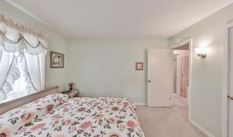 2883 South St, Allentown, PA 18103