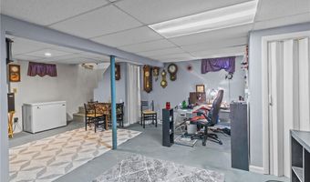 21 High Service Ave, North Providence, RI 02911