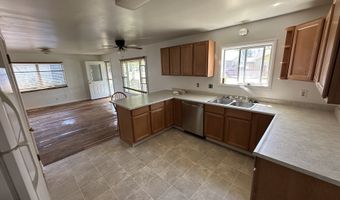 2870 3RD St, Baker City, OR 97814