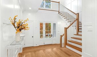 10 Stony Brook Rd, Darien, CT 06820