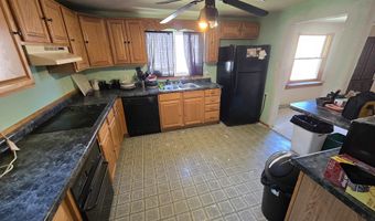150 South St, Akron, IA 51001