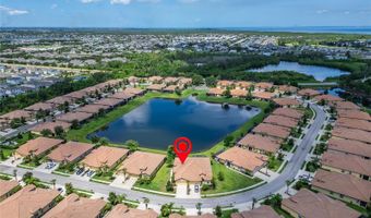 5422 SUNSET FALLS Dr, Apollo Beach, FL 33572