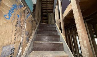 2520 W CHESTNUT Ave, Altoona, PA 16601