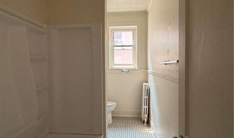 222 S 15th St 2, Allentown, PA 18102