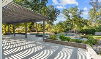 28925 Medea Mesa Rd, Agoura Hills, CA 91301