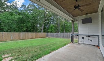 140 St Andrews Ln, Benton, LA 71006