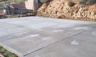 9555 Hierba Road 1/2, Agua Dulce, CA 91390