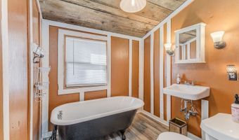 30 N Oak St, Aragon, GA 30104