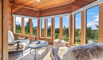 12621 Von Scheben Dr, Anchorage, AK 99516