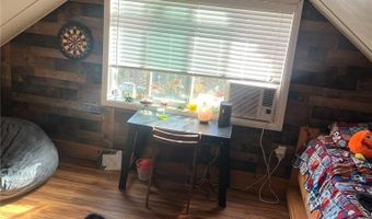 6070 Manzanita Ct, Angelus Oaks, CA 92305