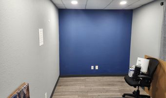 608 CHAMA St NE, Albuquerque, NM 87108