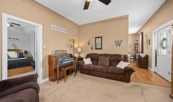 101 W Hendricks St, Albers, IL 62215