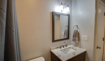 1822 Muny Vista Ct A, Alton, IL 62002
