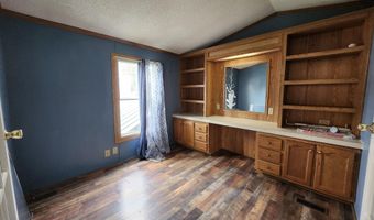 50 Holiday Ln, Standish, ME 04084
