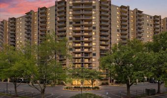 309 YOAKUM Pkwy 1002, Alexandria, VA 22304