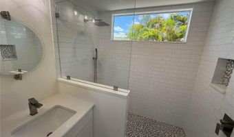 212 OAK Ave, Anna Maria, FL 34216