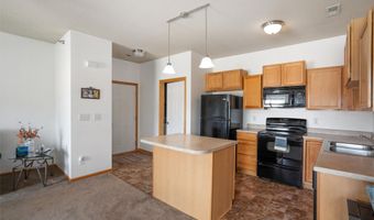 1815 SW White Birch Cir 3, Ankeny, IA 50023