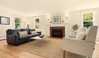 81 Alcott St, Acton, MA 01720