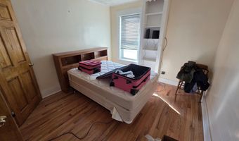 47 Granite St, Barre, VT 05641