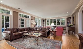 170 Lloyd Rd, North Kingstown, RI 02874