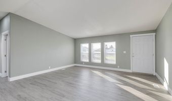 911 York # 82 St 82, Aumsville, OR 97325