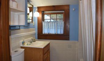 194 Wood Ln, Brandon, VT 05733