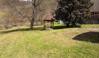 4583 COAL RIVER Rd, Arnett, WV 25007