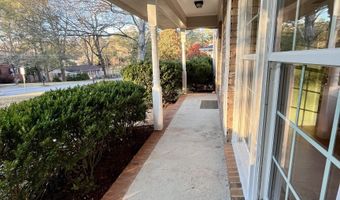 325 University Cir, Athens, GA 30605