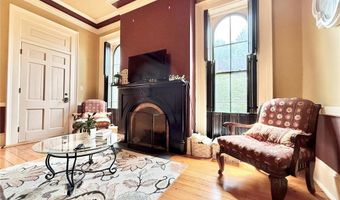 617 State St, Alton, IL 62002