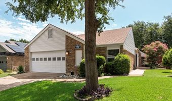 14826 Le Grande Dr, Addison, TX 75001