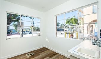 2028 Lake Ave, Altadena, CA 91001