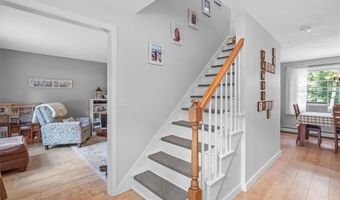 117 Mesa Dr, North Kingstown, RI 02852