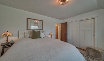 502 Skyline Dr, Cody, WY 82414