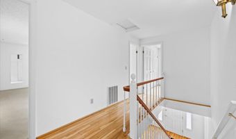 399 Mowetza Dr, Ashland, OR 97520