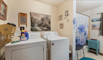 817 Maple St, Alexandria, MN 56308