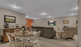 932 Waters Edge Cir, Avon, MN 56310