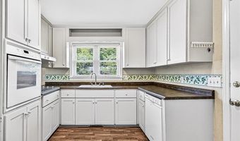1348 Henley Dr, Asheboro, NC 27205