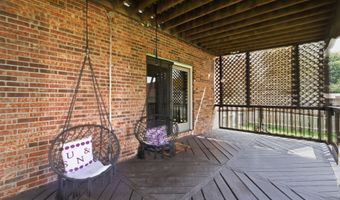 329 W 5th St, Auburn, IN 46706