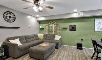 1212 DEER Run, Reading, PA 19606