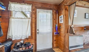 37 High St, Bradford, NH 03221