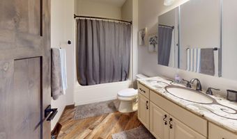 2329 N Brown Co 19, Aberdeen, SD 57401