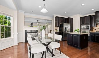 25741 CLAIRMONT MANOR Sq, Aldie, VA 20105