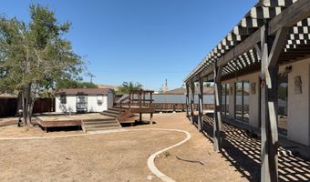 15370 Tacony Rd, Apple Valley, CA 92307