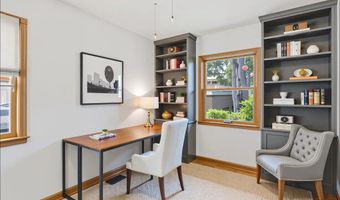 40 North Cir, Aberdeen, NJ 07747