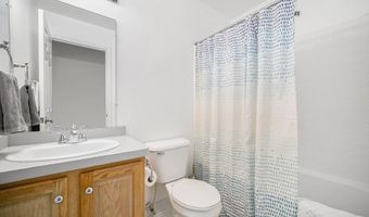 2765 Barclay Way, Ann Arbor, MI 48105