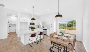 18620 SYMERON Rd, Apple Valley, CA 92307