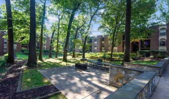 3356 WOODBURN Rd #34, Annandale, VA 22003