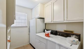 927 Bourbon Ave, Baton Rouge, LA 70808